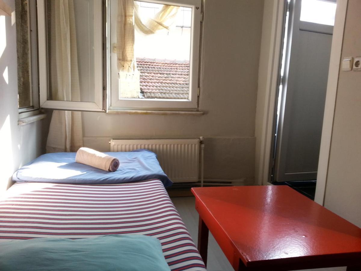 Taxim Hostel (Adults Only) Istanbul Ngoại thất bức ảnh